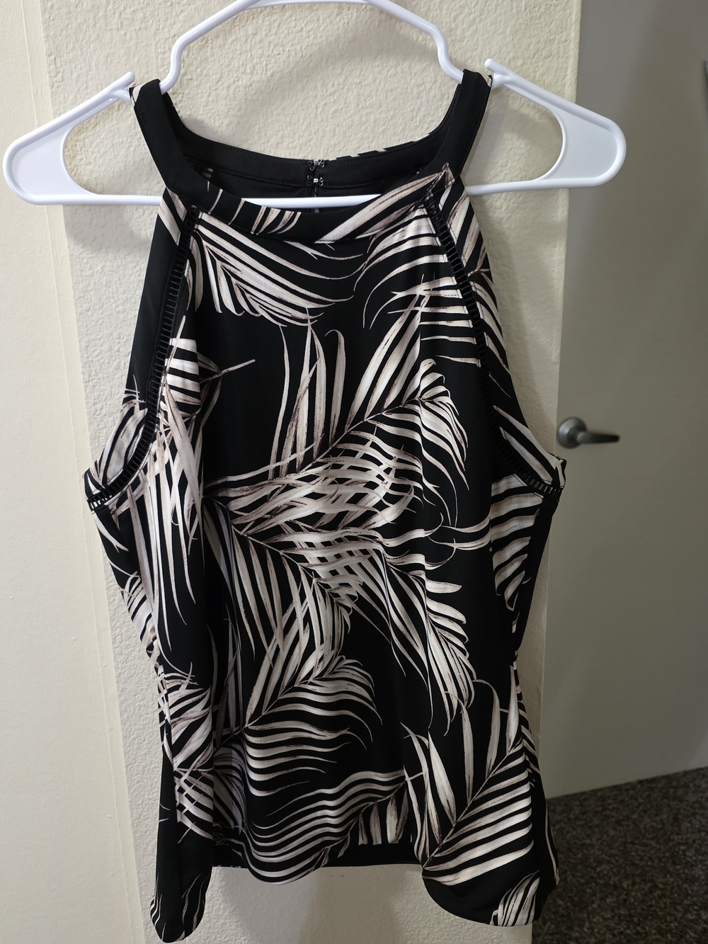 White House Black Market Palm Print Halter Tank Top